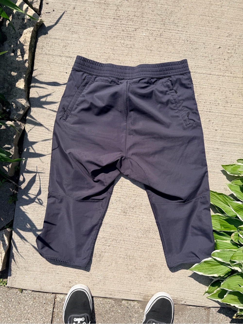 Nike Dark Navy Cargo Capri Pants with Multiple Pockets L - Picture 7 of 13